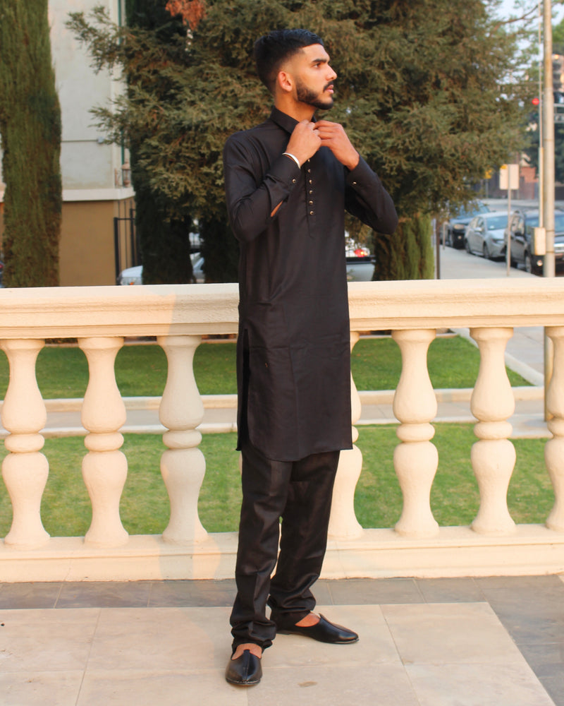Chitta Kurta Pajama With Pagg Veda Collection Black Formal Kurta