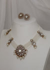 Pearl necklace set