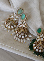Erin Jhumkis