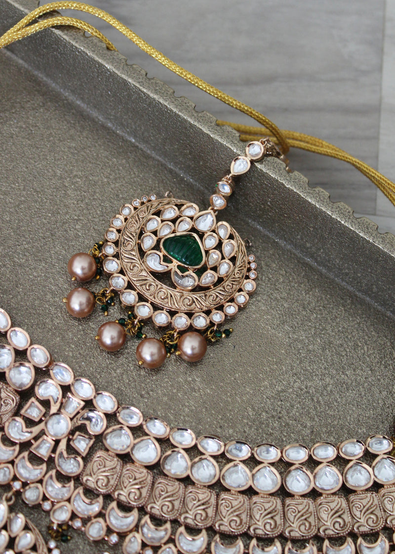 Bridal tiyanni set