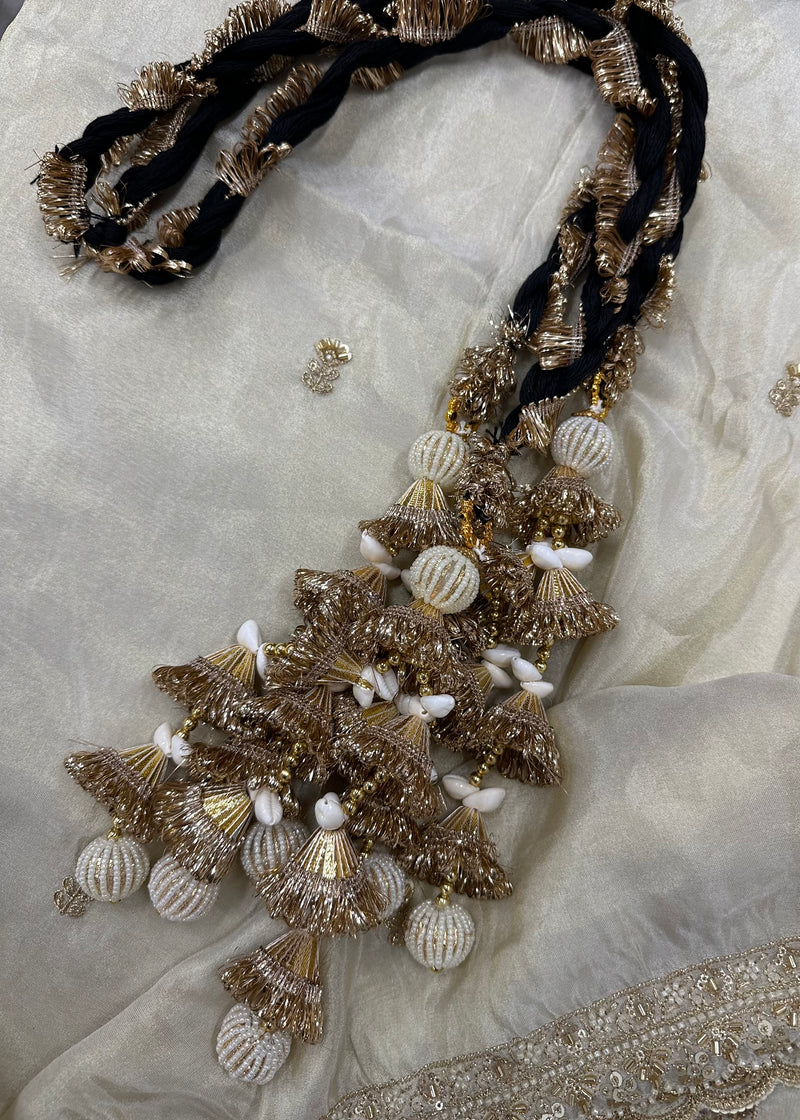 Shell + Pearl Parandha