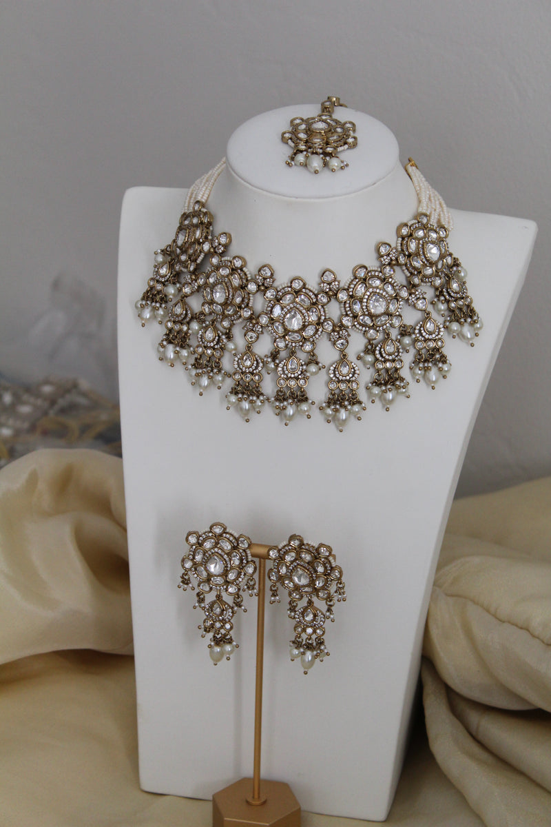 Reena Tiyanni kundan Necklace set