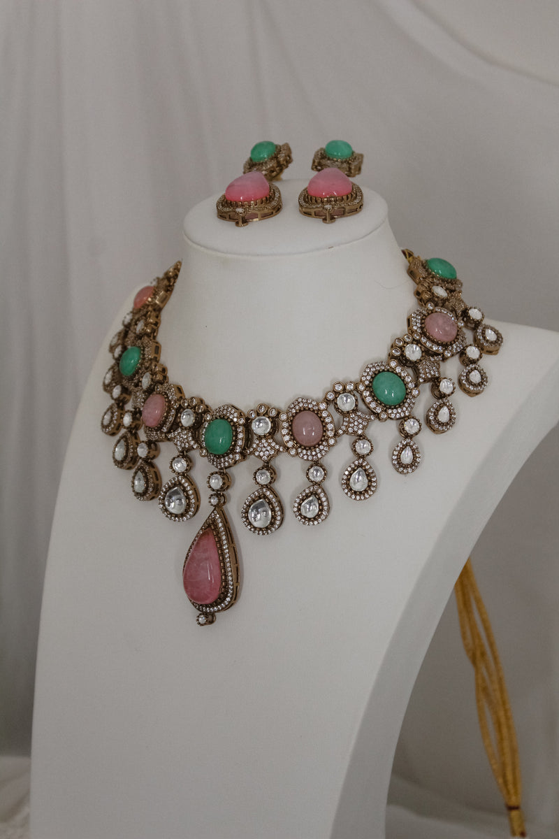Necklace Set