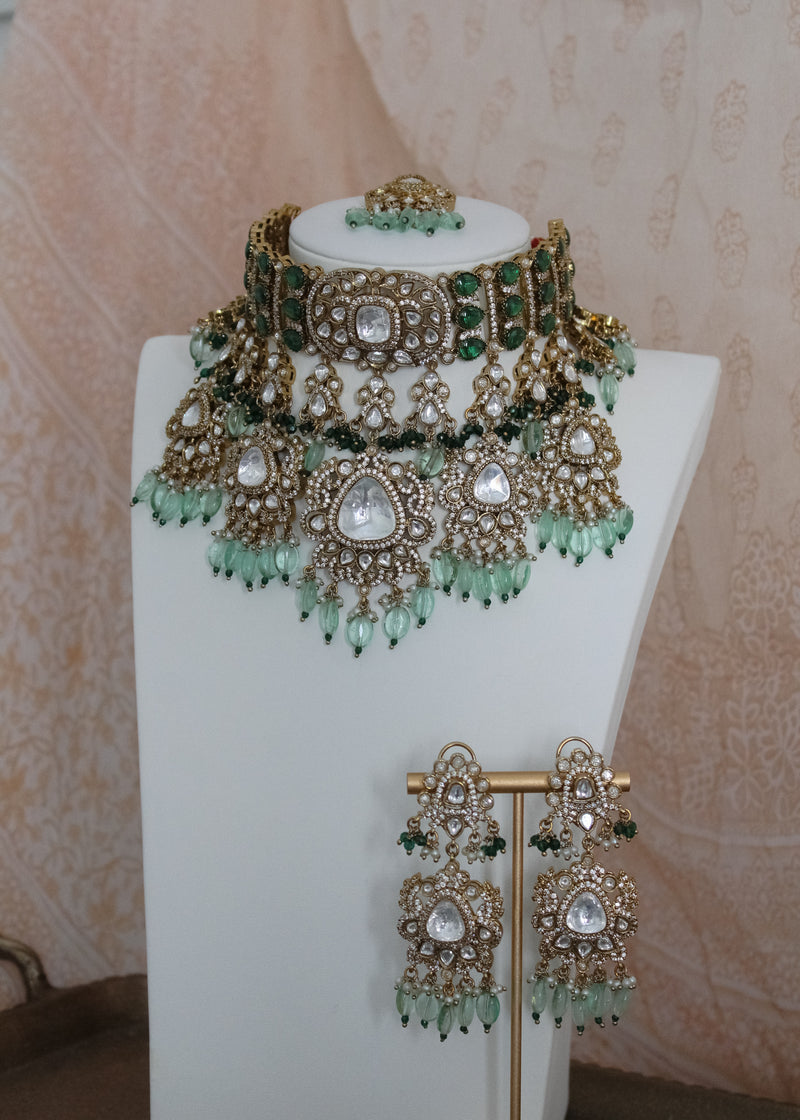 Mint + Green tiyanni Choker set