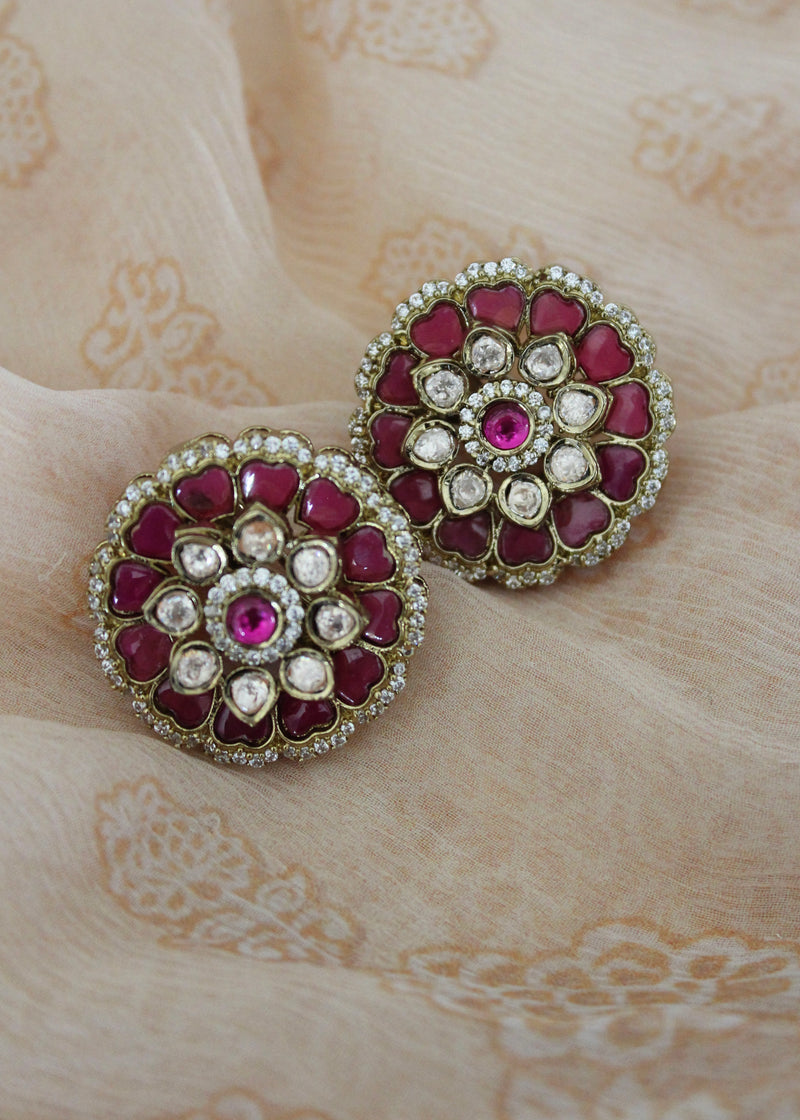 Tiyanni Kundan Studs