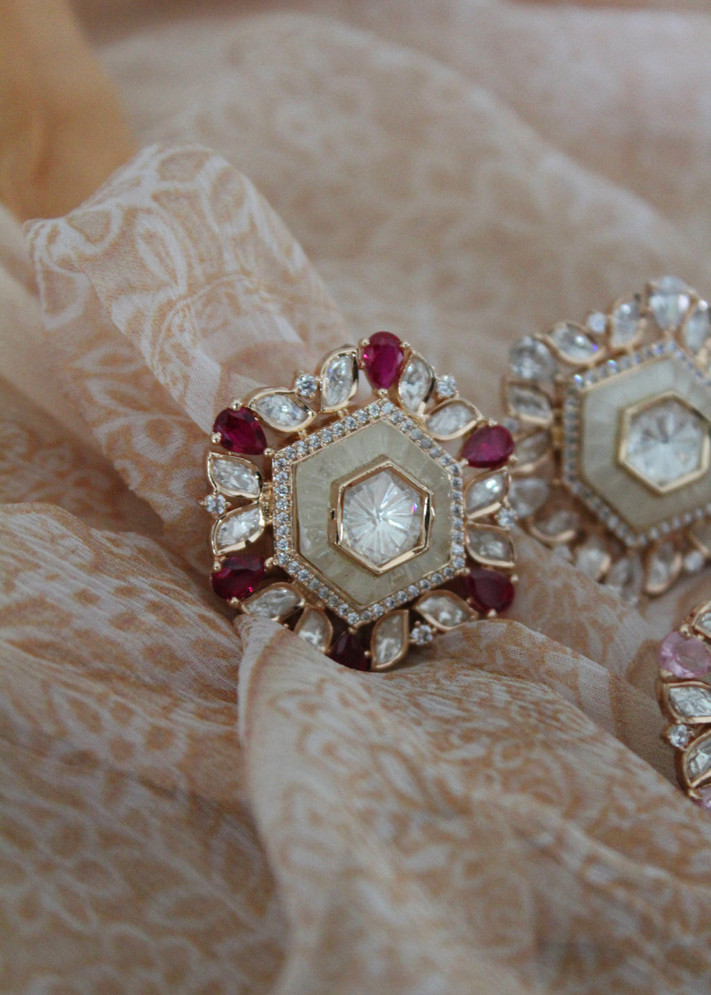 Tiyanni adjustable Ring