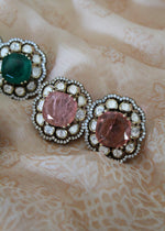 Tiyanni Kundan Studs