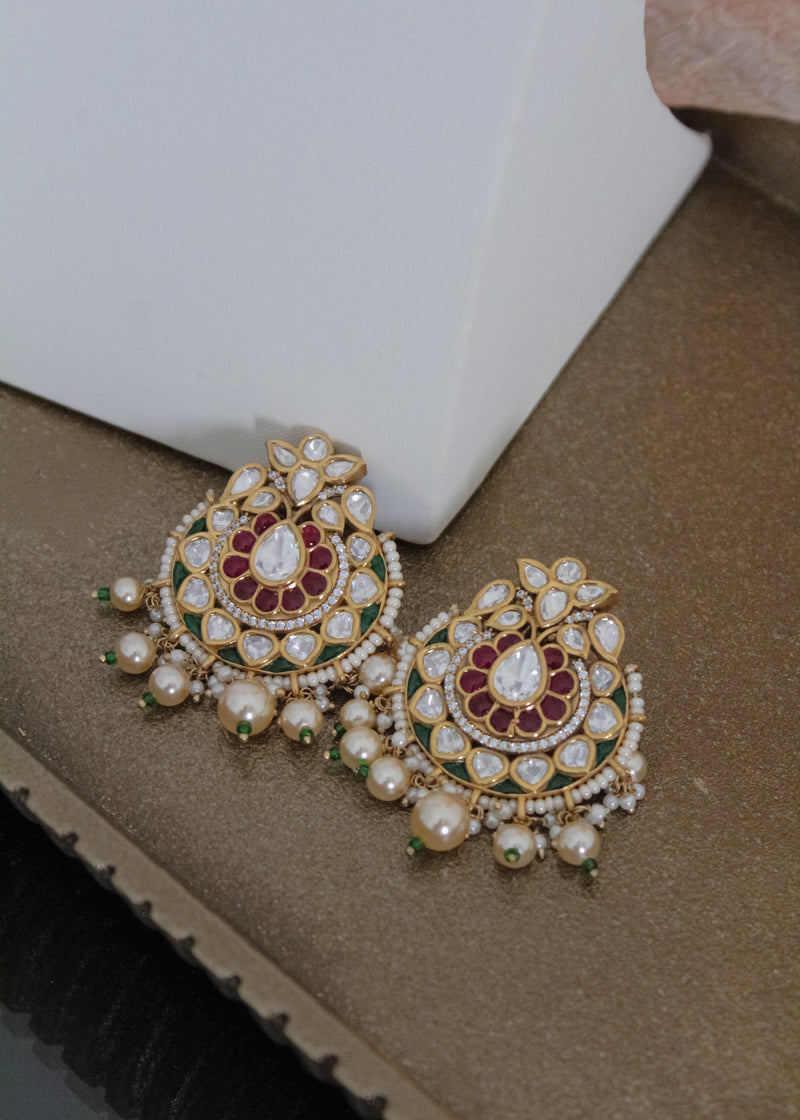 Liyla Necklace set
