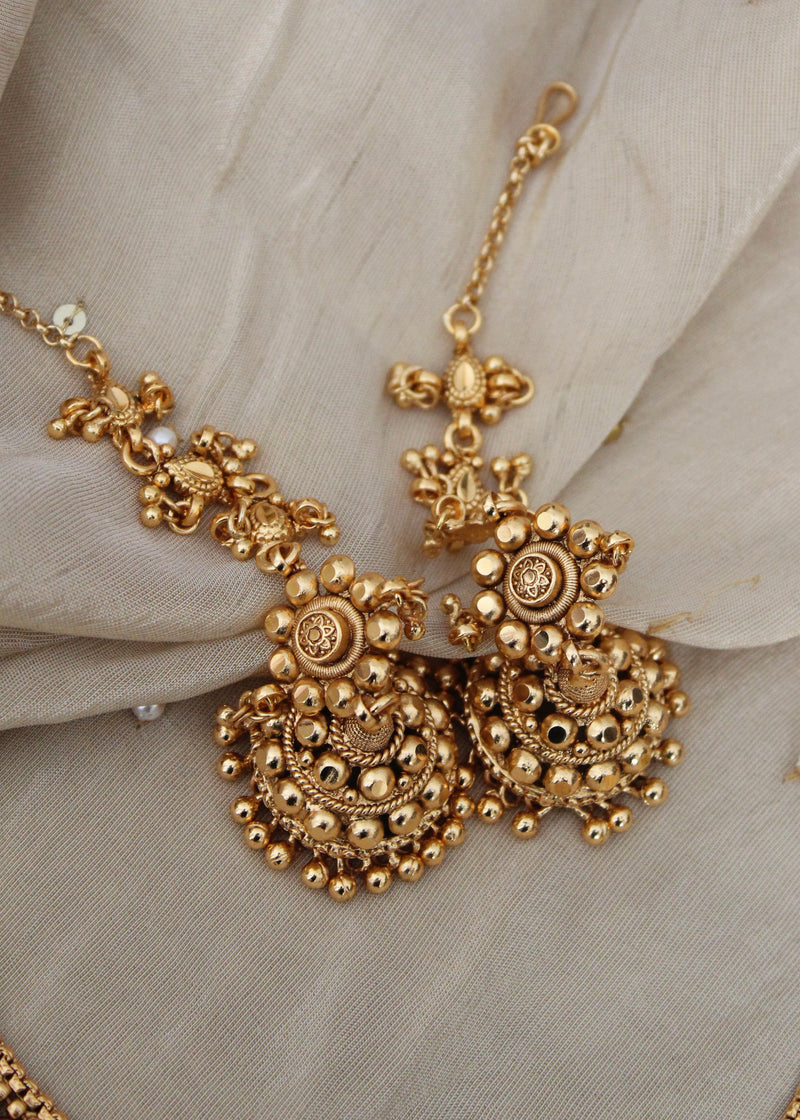 Gold inspired necklace Set