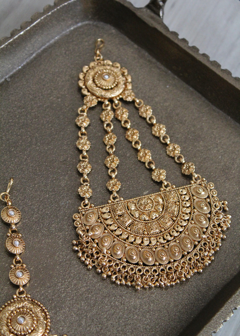PREORDER-Gold inspired choker set A