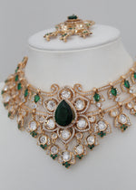 Reena set