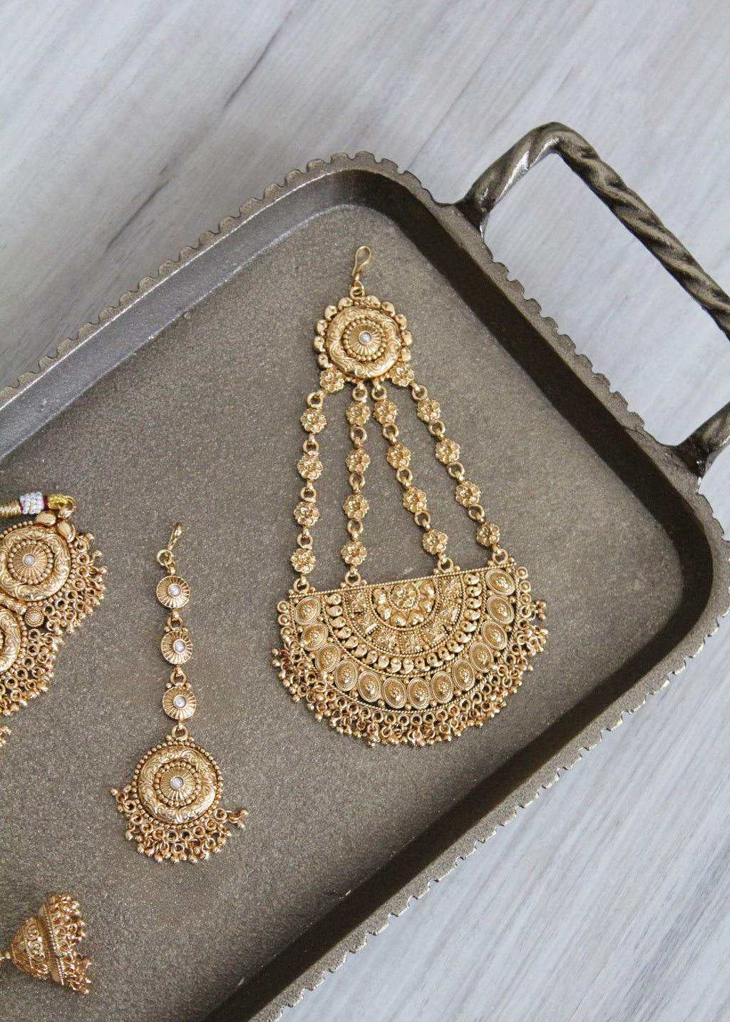 PREORDER-Gold inspired choker set A