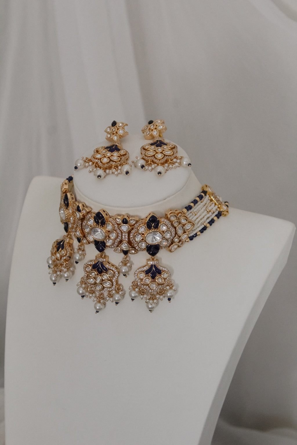 Tiyanni Kundan Choker Set