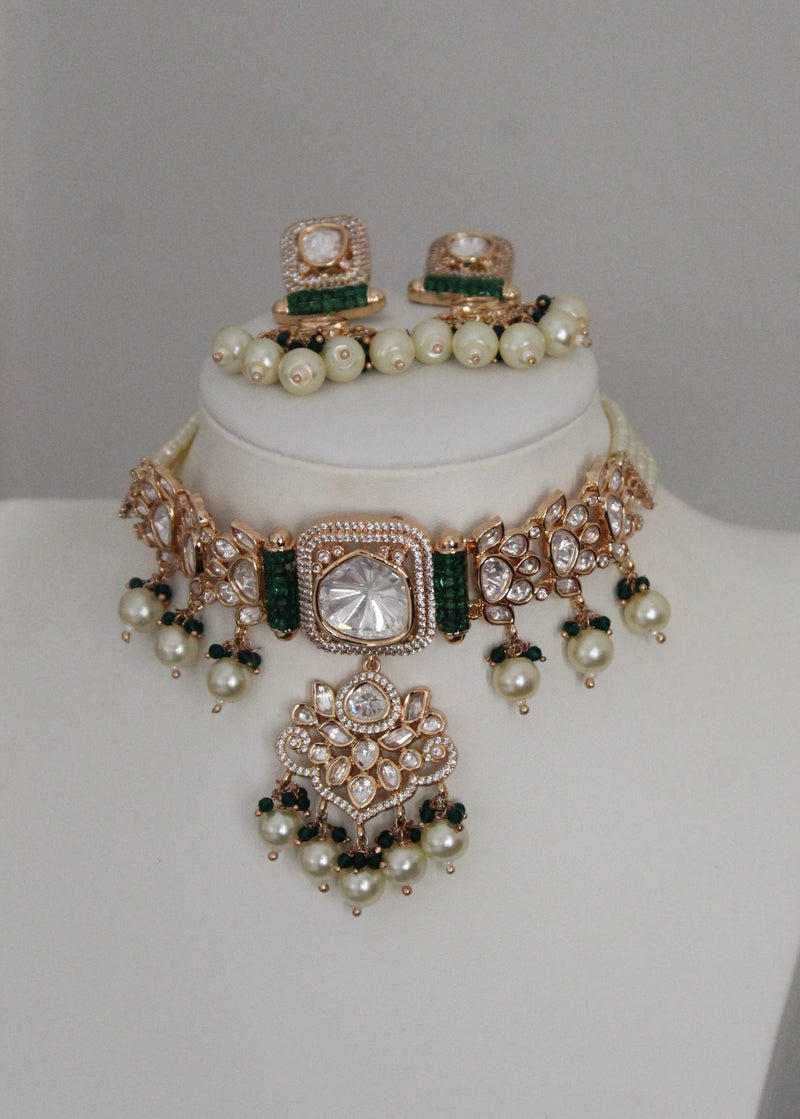 Mira Necklace set