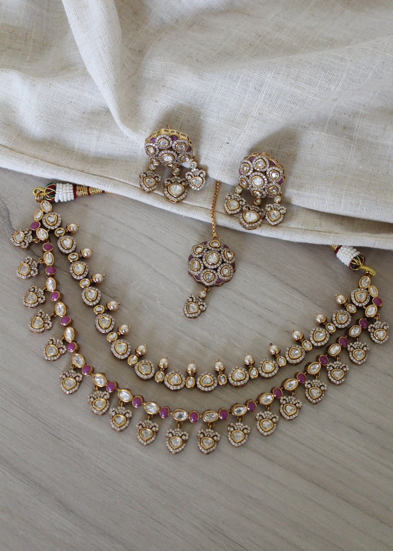 Necklace set