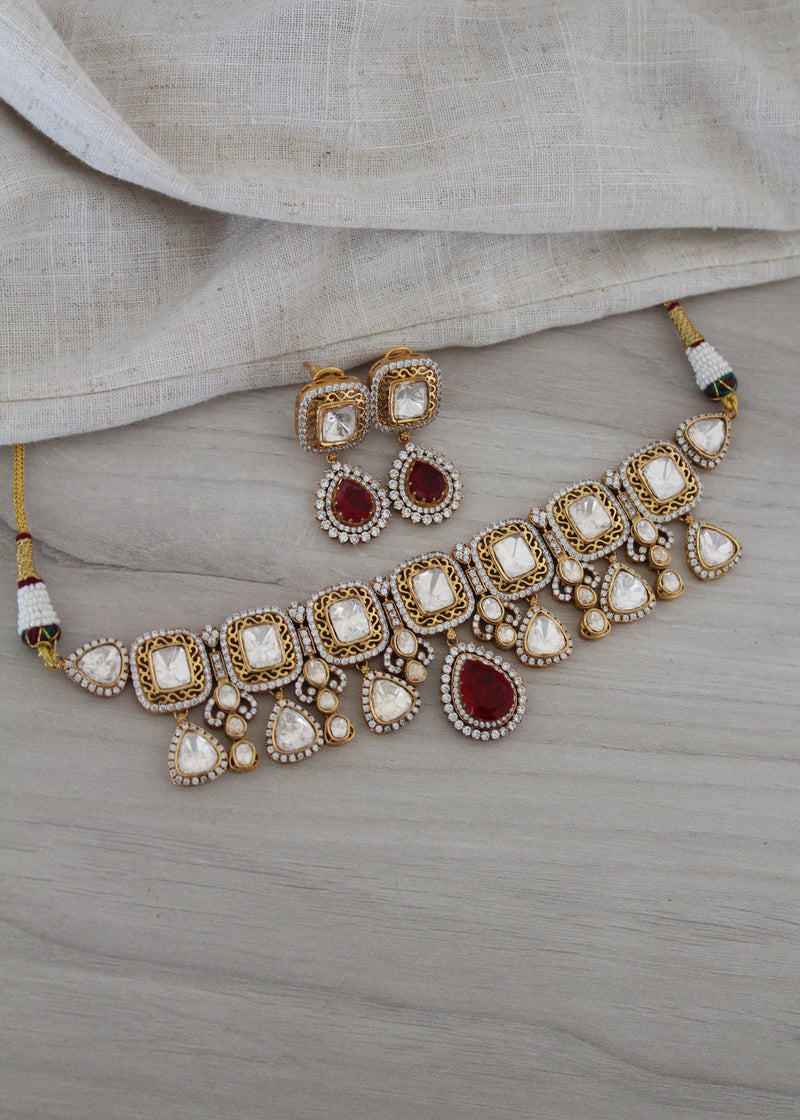 Necklace set