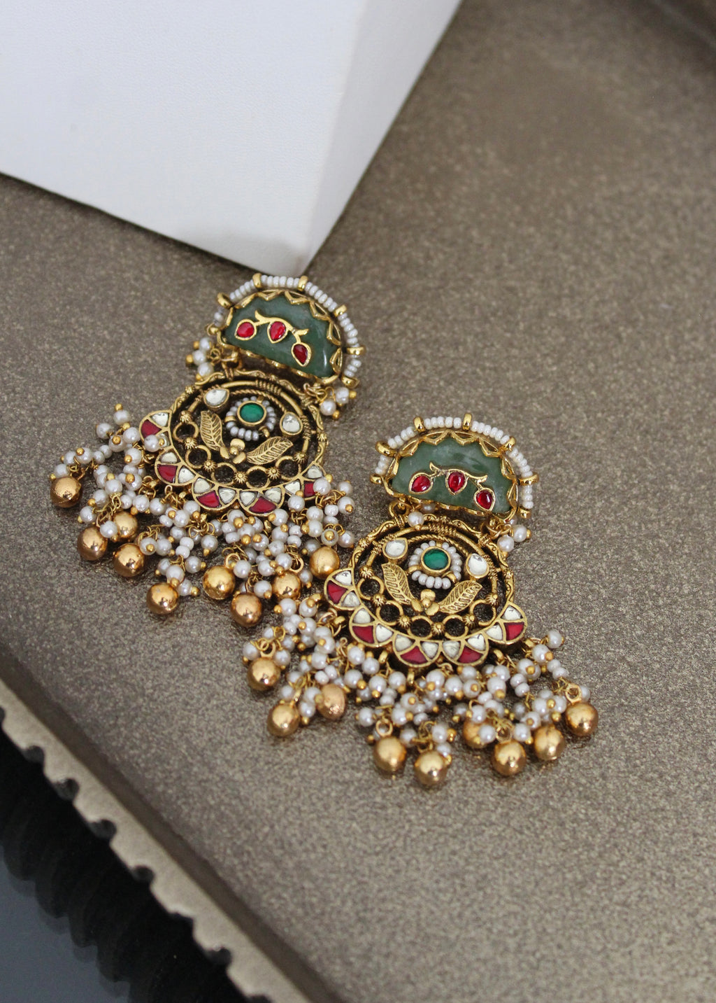 Mulitcolor Necklace set