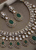 Amar Necklace set tiyanni kundan