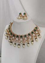 Kristin Tiyanni Kundan set
