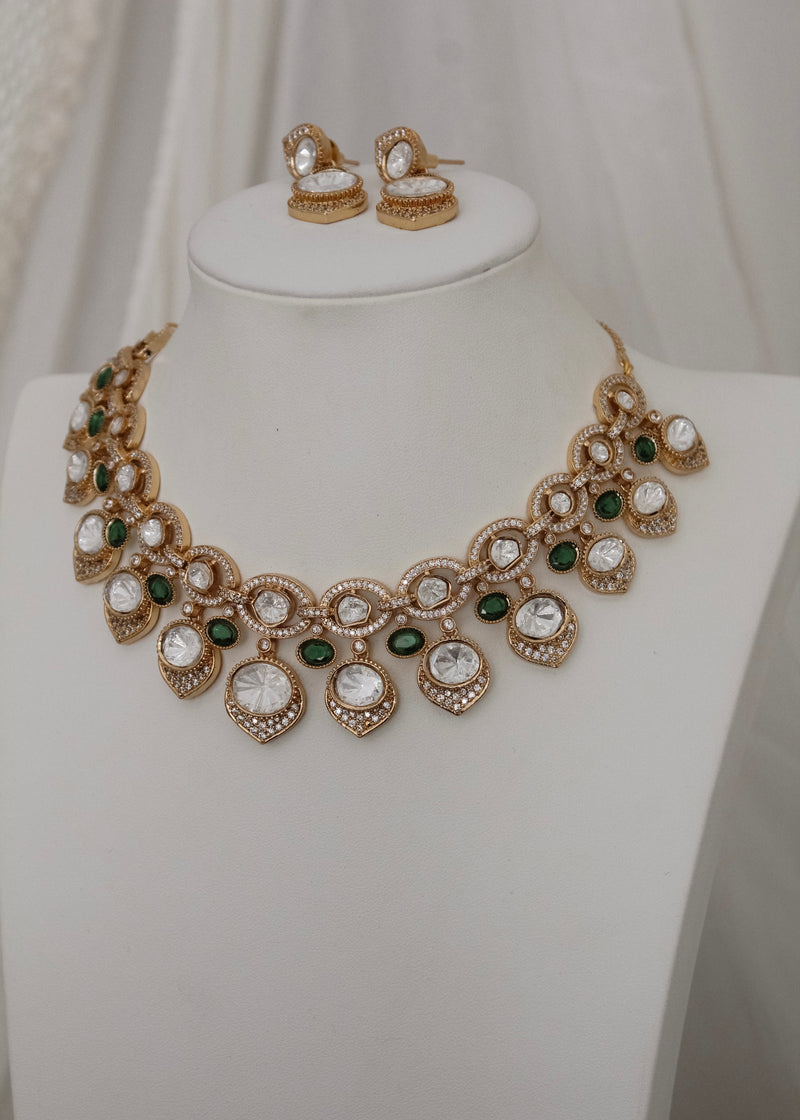 Arneet Necklace set