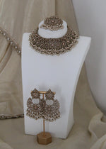 Adessa Necklace set