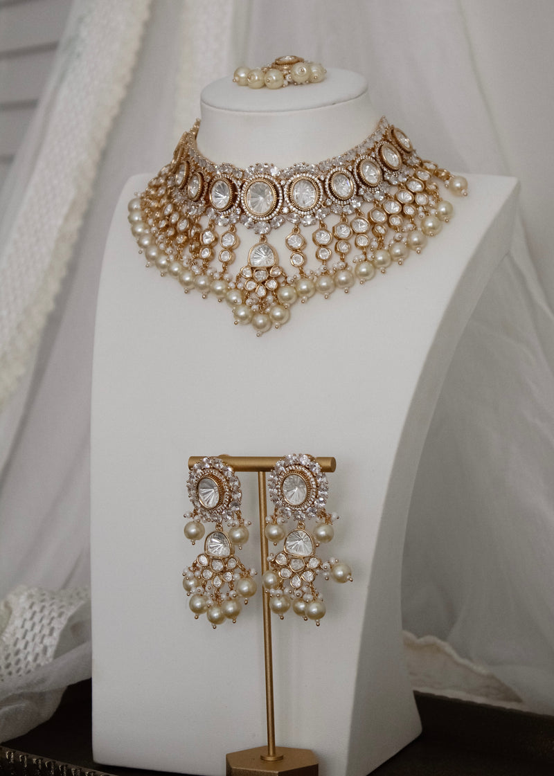 Necklace set