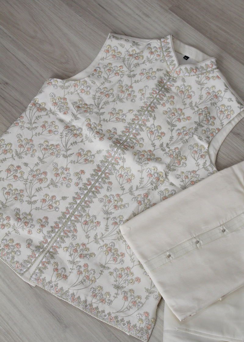 Kurta Pajama + vest set