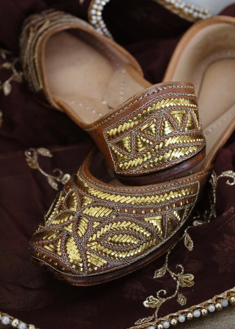 Thilla Punjabi Jutti