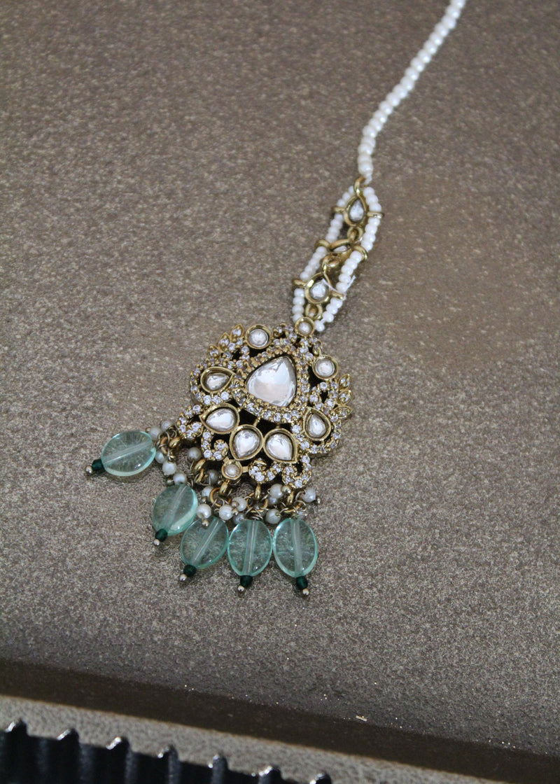 Mint + Green tiyanni Choker set