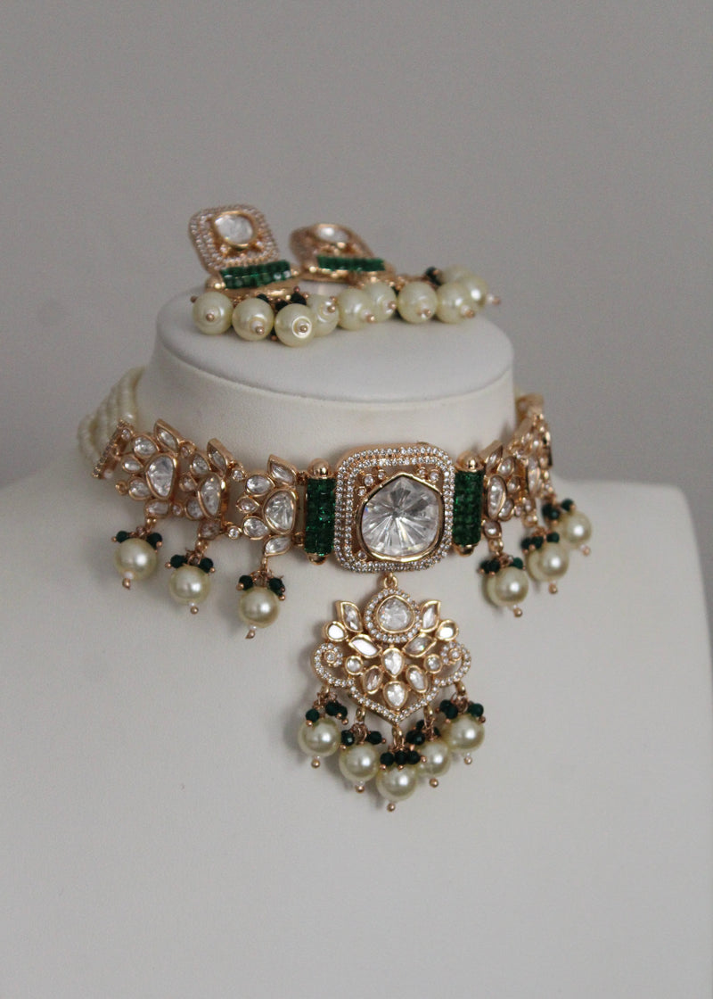 Mira Necklace set