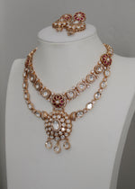 Sia Necklace Set