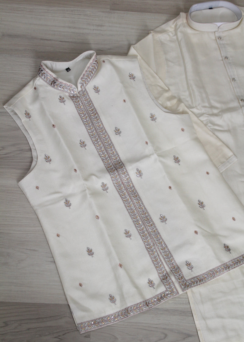 Kurta Pajama + vest set