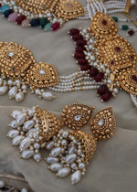 Arshna Gold inspired Set