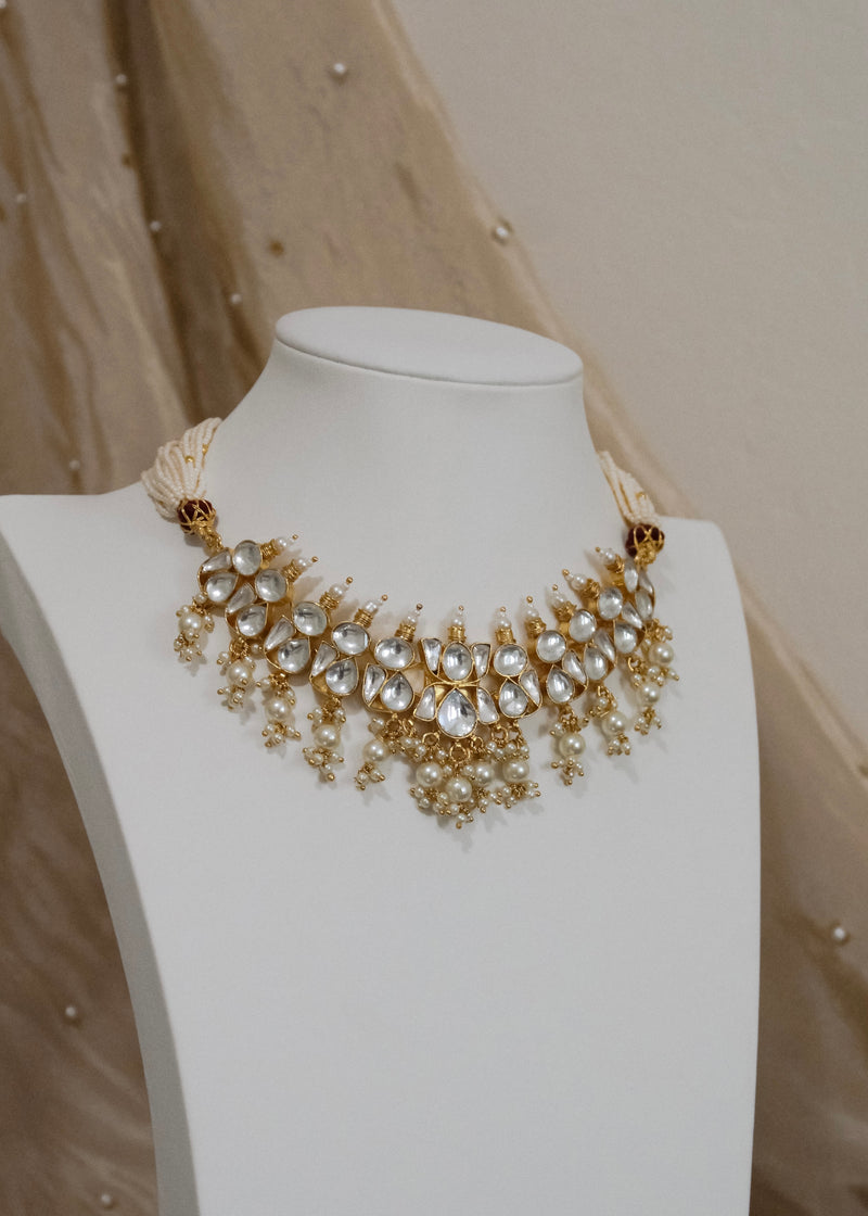 Riwaz Necklace Set