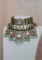 Mint + Green tiyanni Choker set