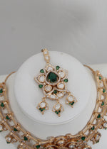 Reena set
