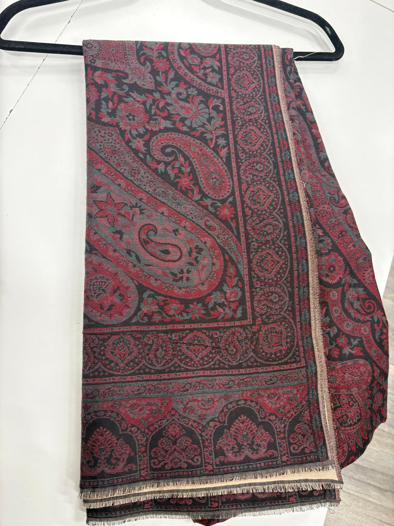 Pashmina shawl