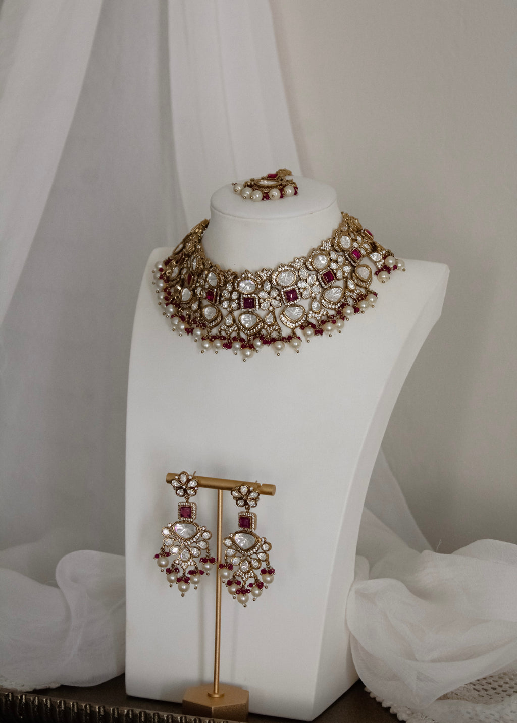Nitika Set
