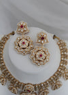 Myra Tiyanni Kundan set