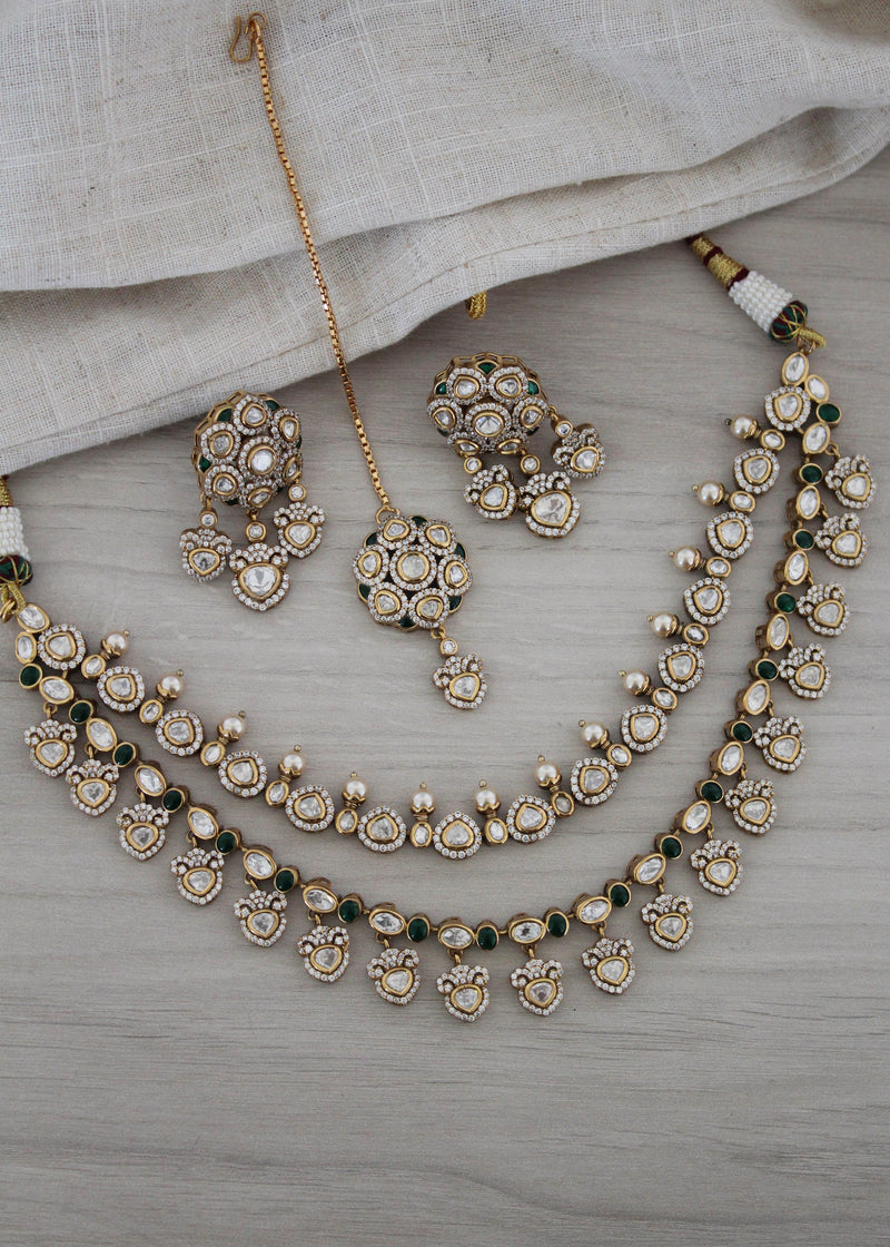 Necklace set