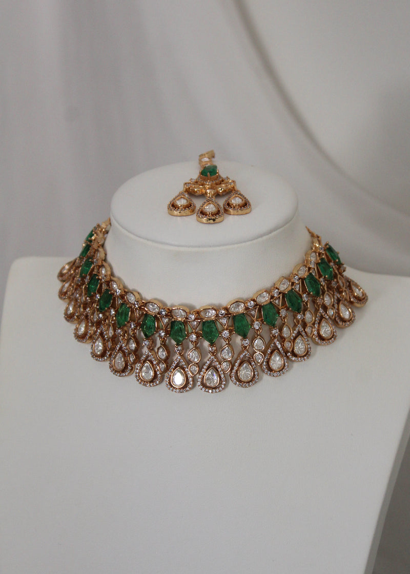Kalayla Tiyanni Kundan set