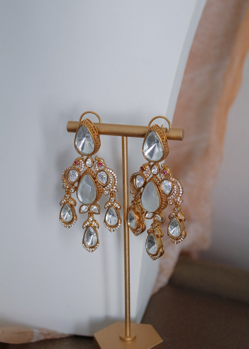 tiyanni kundan Choker set