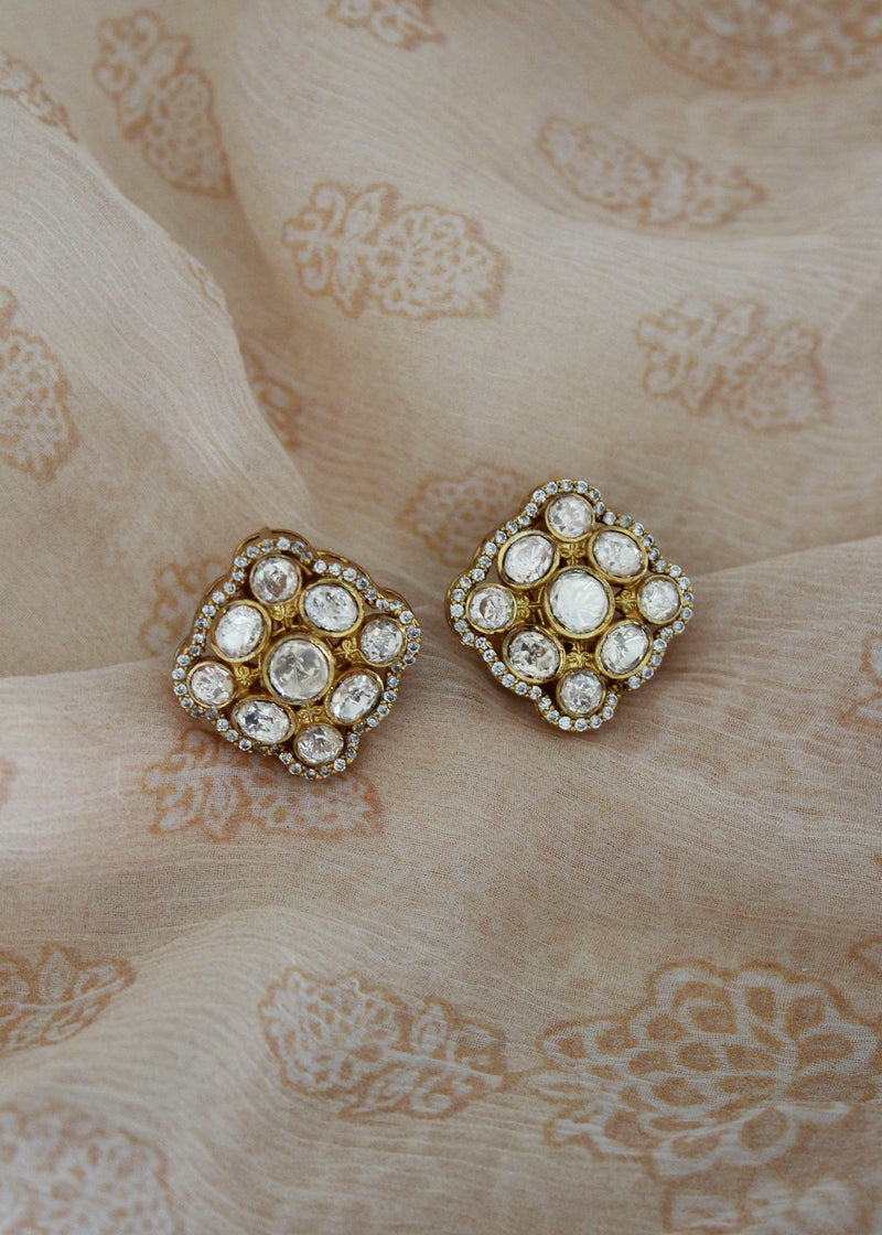 Tiyanni Kundan Studs