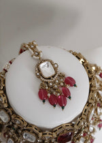 Ameera Choker set