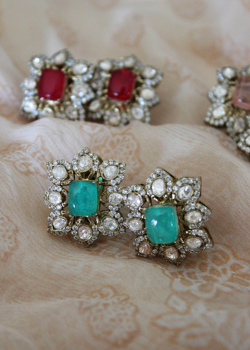Dainty Tiyanni Kundan Studs