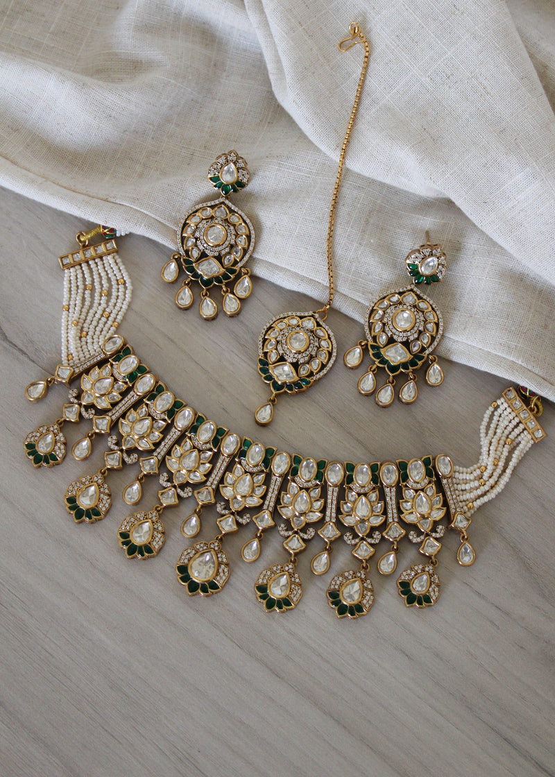 Arush Choker Set