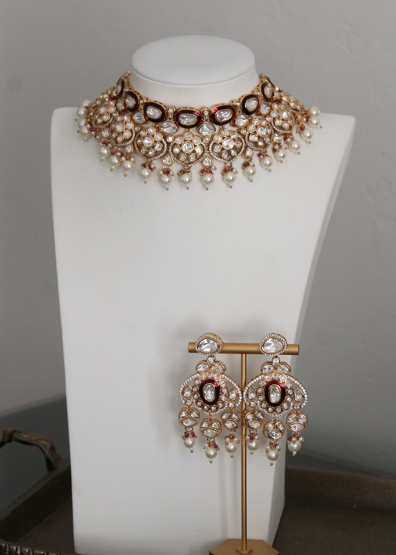 Maroon tiyanni set