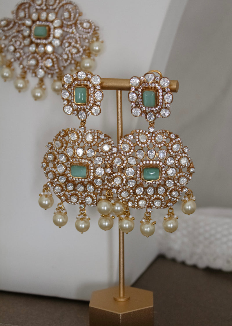 Nyra Necklace set
